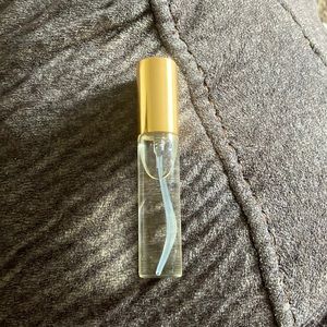 Baccarat rouge 540 filled in small unlabeled container